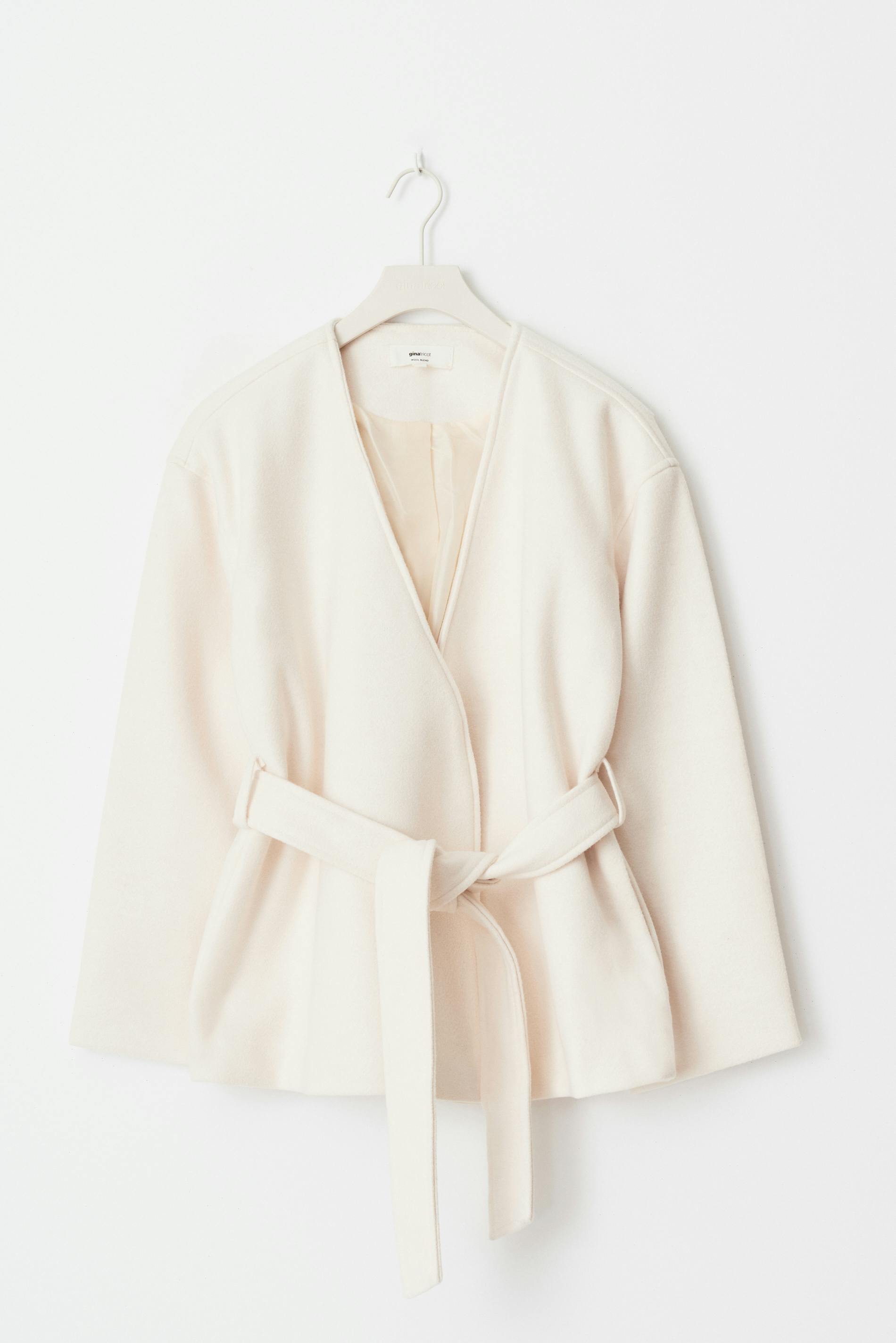 Belted short coat